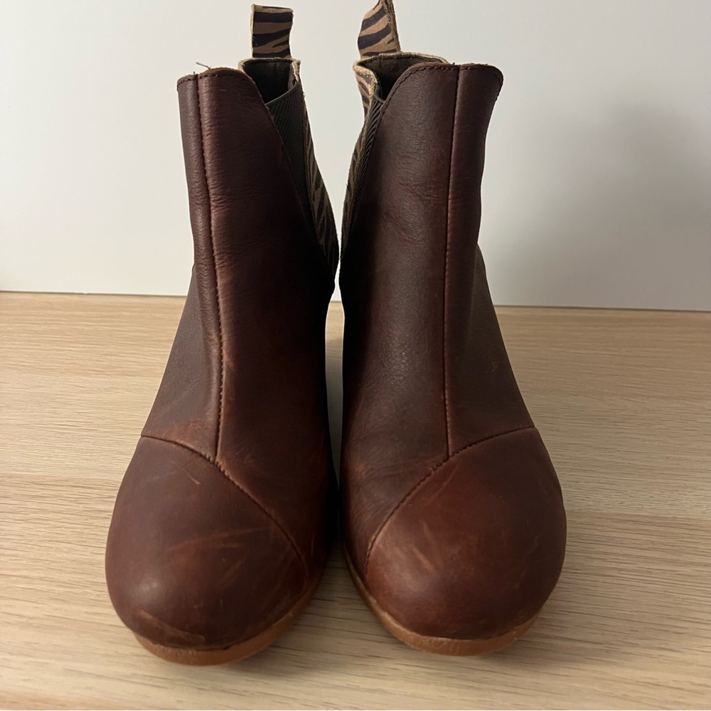 TOMS Brown Wedge Ankle Boots with Animal Print - Picture 7 of 13